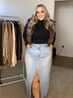 NEW! American Eagle plus size dreamy drape low rise skirt